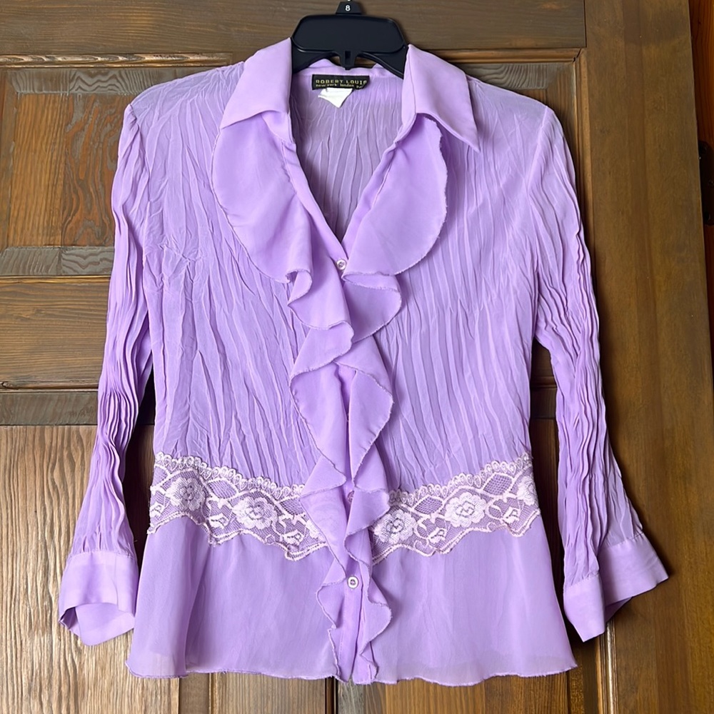 Robert Louis lavender blouse